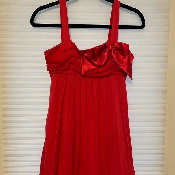 City Triangles Dresses & Skirts - City Triangle Satin Mini Party Dress 👗